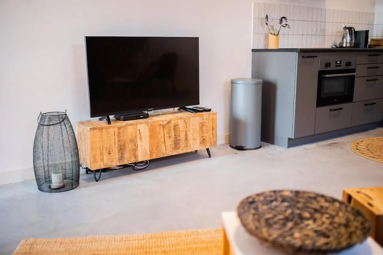 Tremendous 2-Bedroom Serviced Apartment - 79 M2 Roterdão