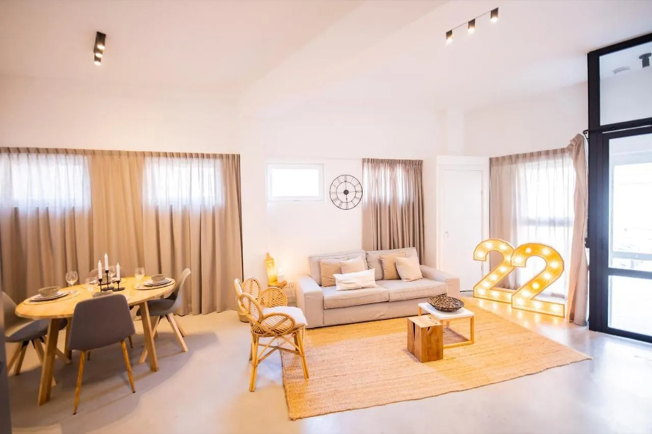 Tremendous 2-Bedroom Serviced Apartment - 79 M2 Rotterdam