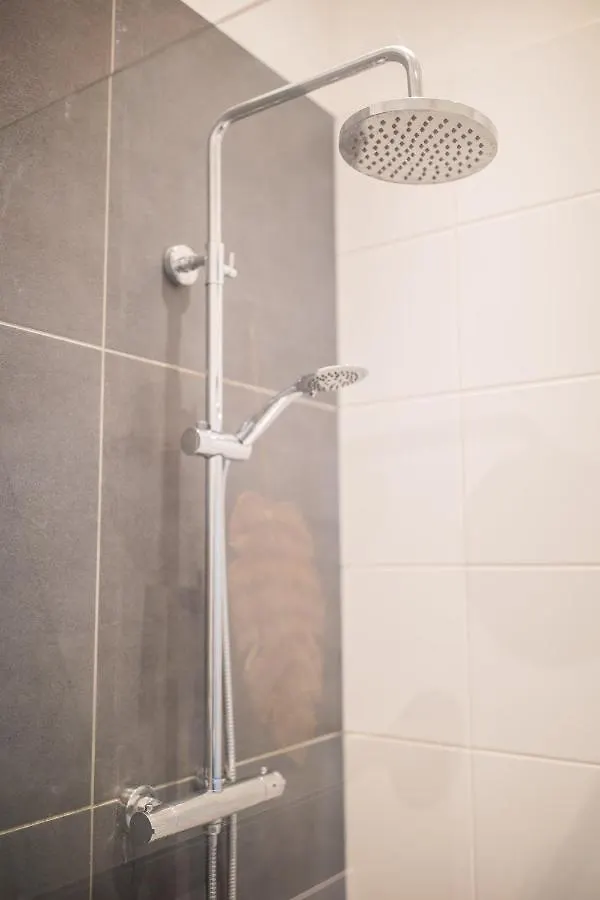 Tremendous 2-Bedroom Serviced Apartment - 79 M2 Rotterdam